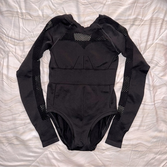 IVY‎ PARK Black Long Sleeve Bodysuit - Picture 1 of 11